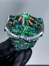 Carregar imagem no visualizador da galeria, Cuia Cinzeiro Cronos - Grande
